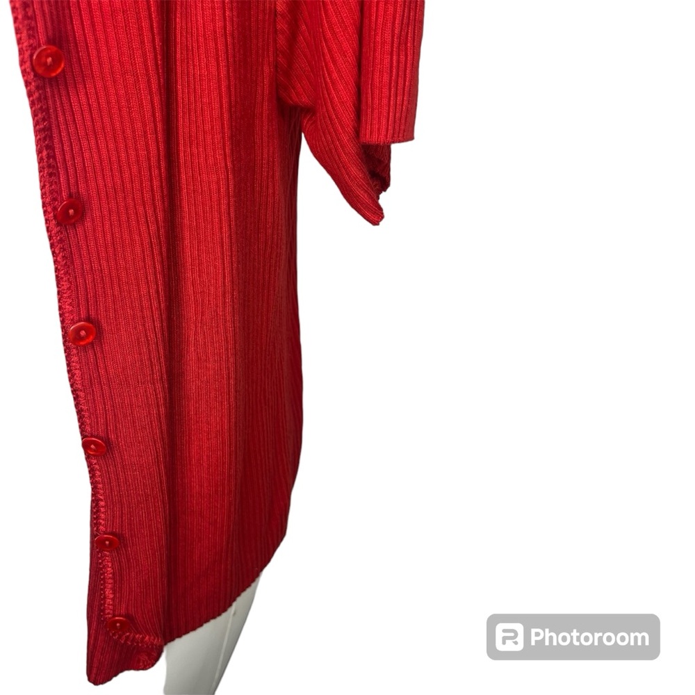 Red Ribbed Short Sleeve Button Front Top Size 1X - Picture 11 of 16